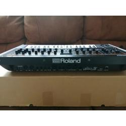 Roland JUPITER-Xm Synthesizer