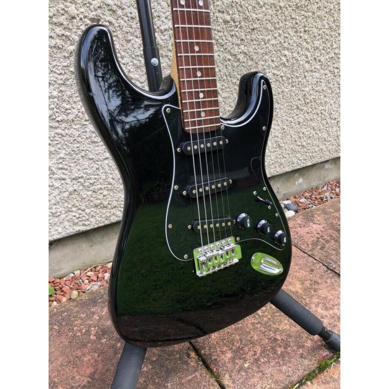 Sunn Mustang 'by Fender', Black, Electric Guitar