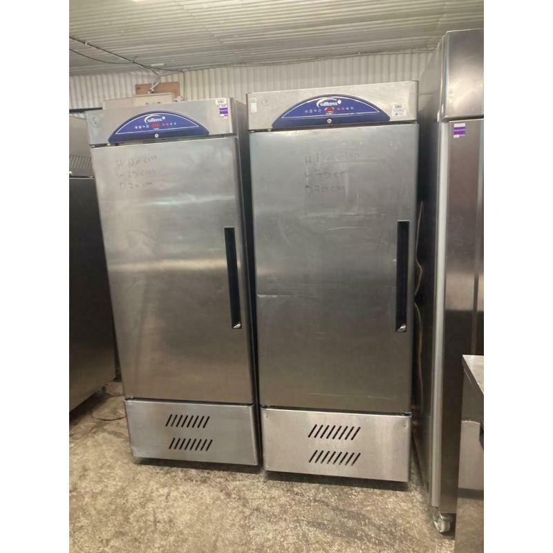 Commercial single door freezer for shop cafe restaurant restaurant takeaway pizza jshahsh