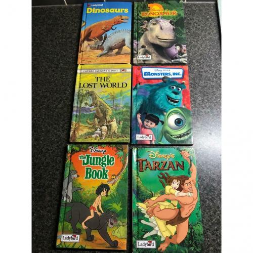 Bundle of jungle themed Ladybird books