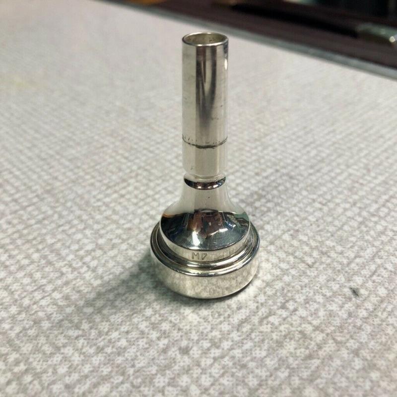 Denis Wick 4W Cornet Mouthpiece in new condition