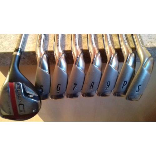 Wilson D200 Iron Set