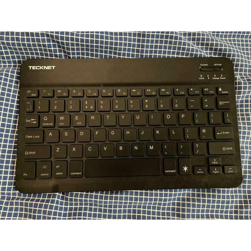 Mini wireless keyboard