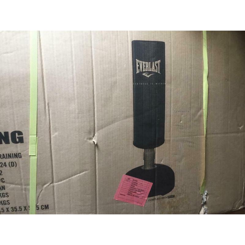 Never opened Everlast Tube Training