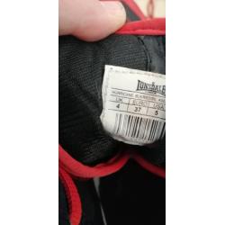 Boxing boots