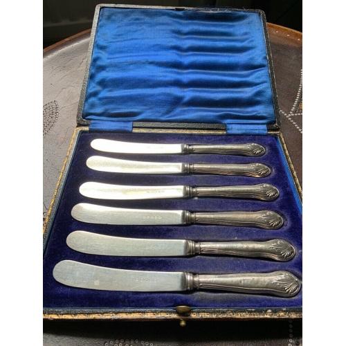 Antique Silver hallmarked handle butter knives set of 6 In original box