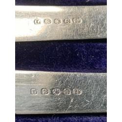 Antique Silver hallmarked handle butter knives set of 6 In original box