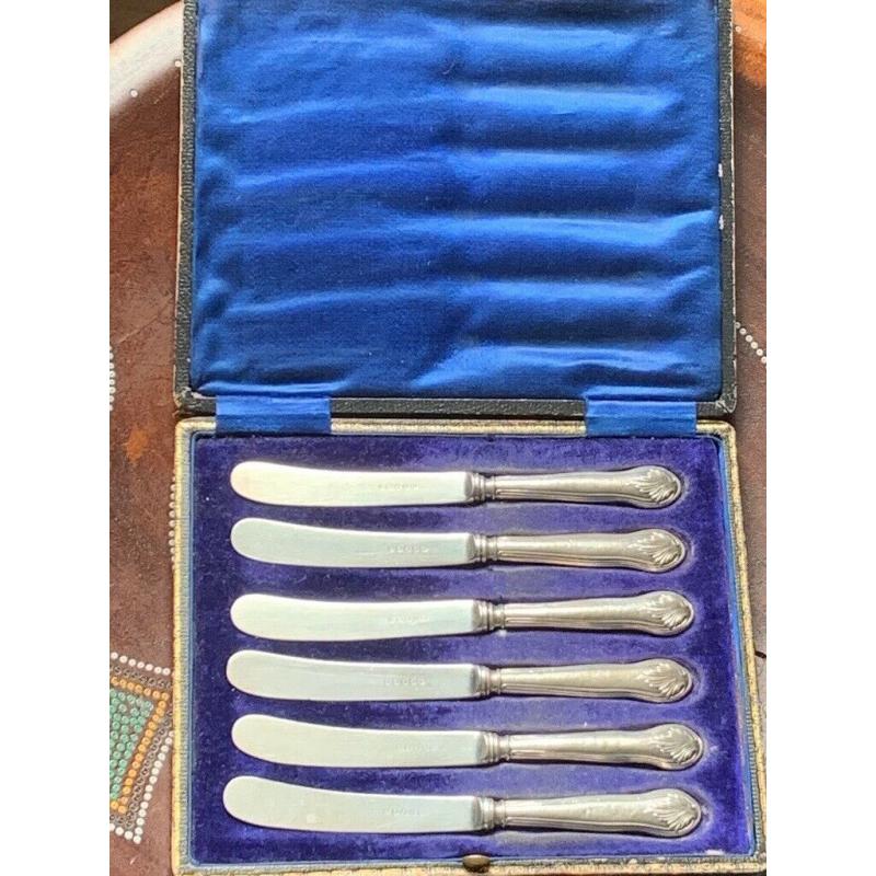 Antique Silver hallmarked handle butter knives set of 6 In original box