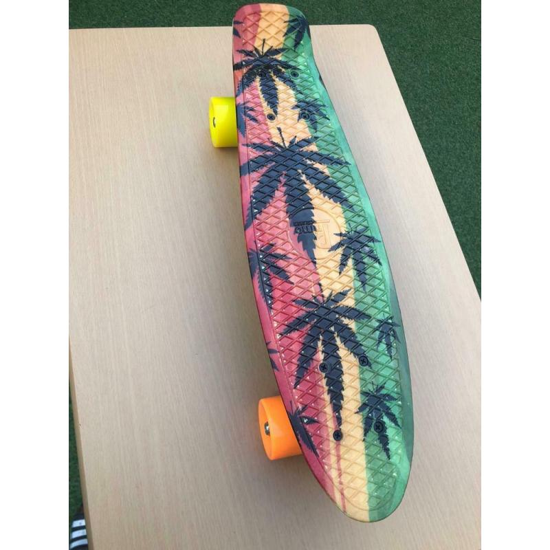 BRAND NEW Jamaican inspired retro cruiser penny board 22? (limited stock)