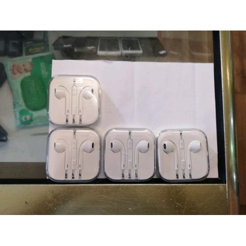 Original APPLE IPHONE 5, 5S, 6, 6S EAR PHONES, HANDSFREE