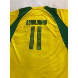 RONALDINHO 11 BRAZIL NIKE FOOTBALL SHIRT