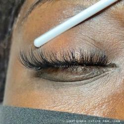 EYELASH EXTENSIONS - CLASSIC, HYBRID, RUSSAIN