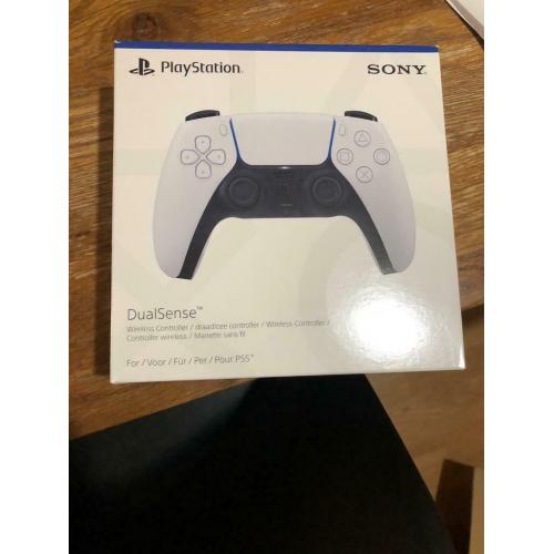 PS5 controller
