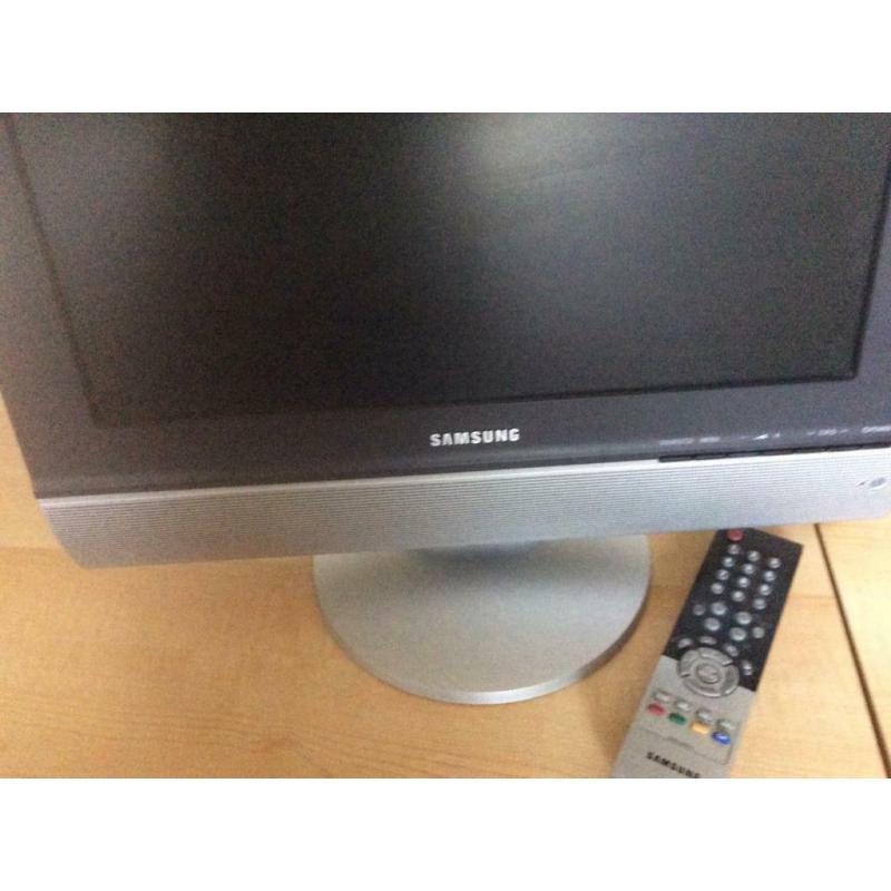Samsung 17? TV/ Computer monitor