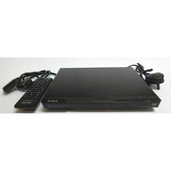 Sony DVP SR170 - DVD Player with Remote and SCART cable