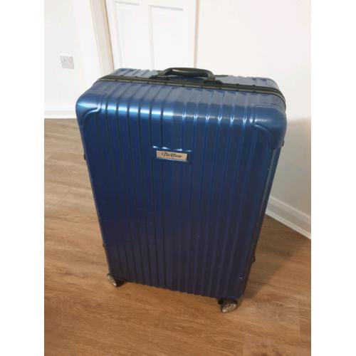 Self Weighing Suitcase 29