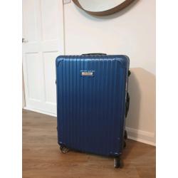Self Weighing Suitcase 29