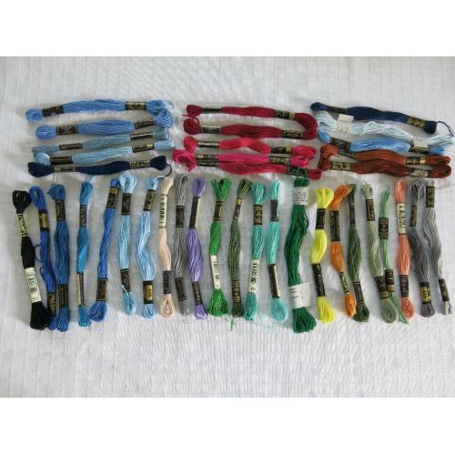 38 x Anchor Embroidery / Cross Stitch Thread bundle - Mix of colours