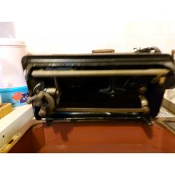 Singer sewing machine