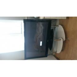 LG 42" HD LCD TV HDMi - SWAP XBOX CHEAP PICKUP