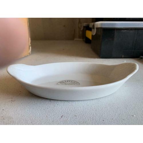 6x Oval ceramic dishes brand-new