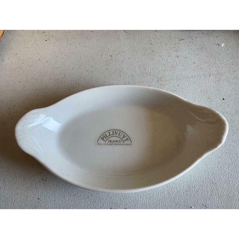 6x Oval ceramic dishes brand-new