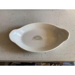 6x Oval ceramic dishes brand-new