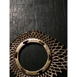 9 ct gold sovereign mount