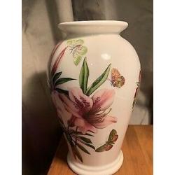 REDUCED PRICE! Portmeirion Vase - Stunning Garden &Butterflies design - NEW