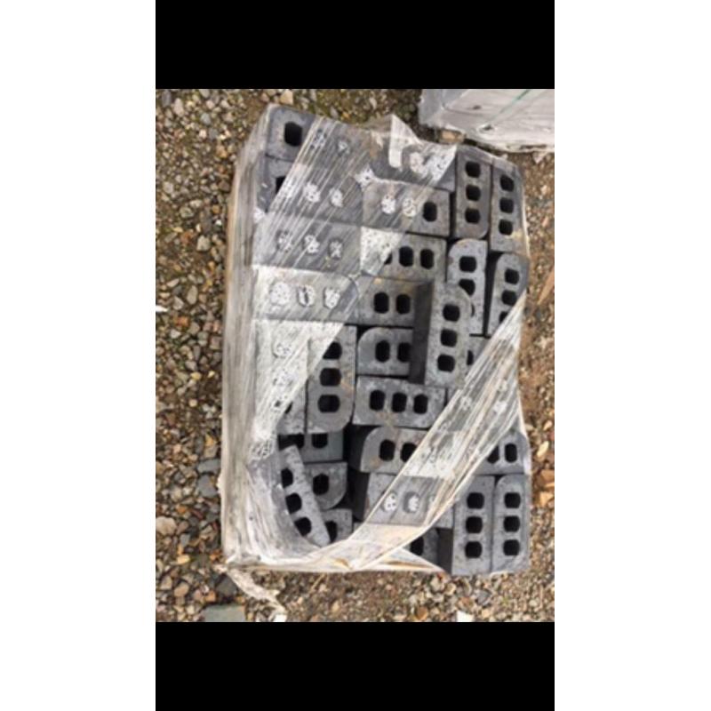 Staffordshire blue single bullnose engineering bricks
