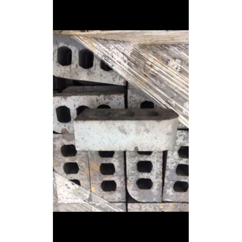 Staffordshire blue single bullnose engineering bricks