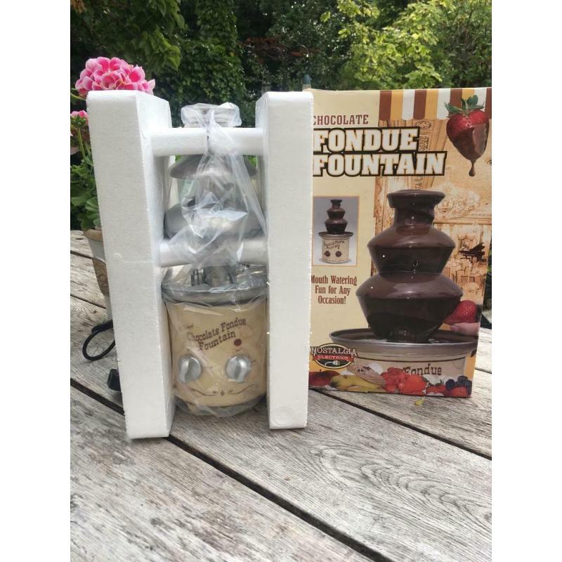 New Chocolate fountain