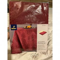 Woven-in Cotton Blend Table Cloth - New