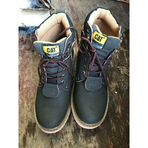 Caterpillar work boots