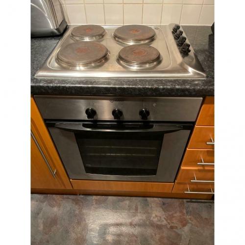 Indesit oven and hob
