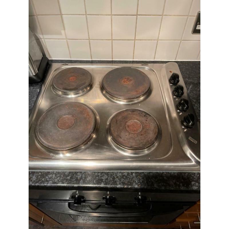 Indesit oven and hob