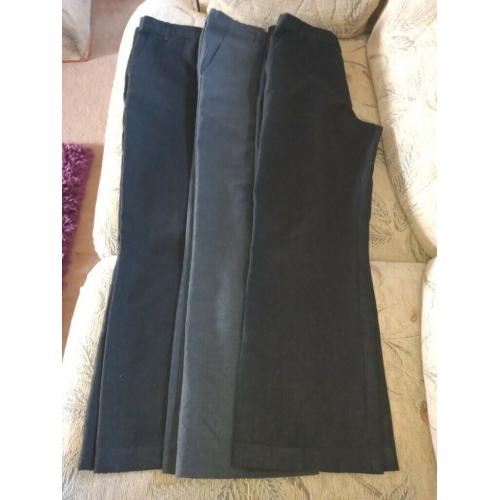 Boys black school trousers age 9-10 years X3 collection only ?2.50 for all 3 pairs