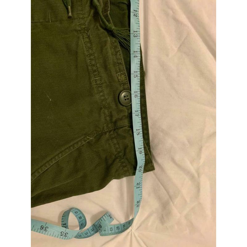 Military design trousers