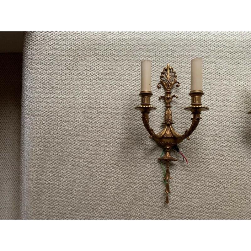 Antique brass wall light